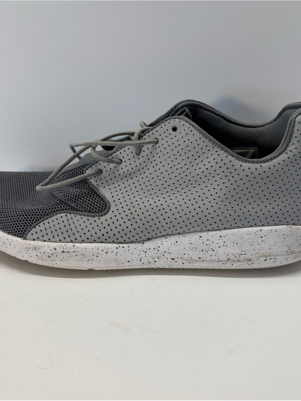 Nike Men's Air Jordan Eclipse wolf/Gray Perforated Lace-Up Sneakers size 10.5